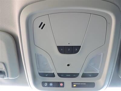 2016 Chevrolet Impala LT   - Photo 19 - Lexington, NE 68850
