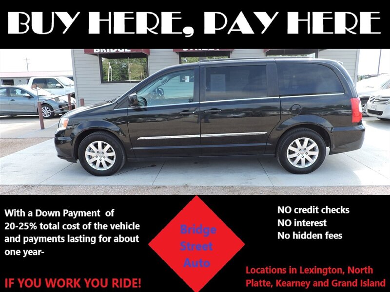 2015 Chrysler Town & Country Touring  