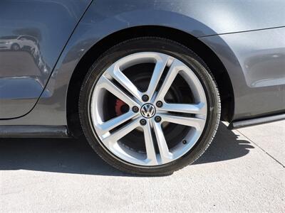 2017 Volkswagen Jetta 2.0T GLI   - Photo 8 - Lexington, NE 68850