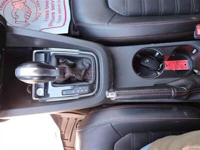 2017 Volkswagen Jetta 2.0T GLI   - Photo 19 - Lexington, NE 68850