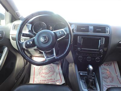 2017 Volkswagen Jetta 2.0T GLI   - Photo 13 - Lexington, NE 68850