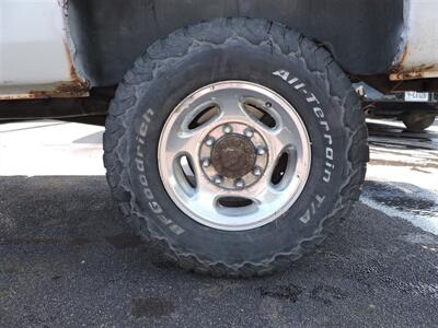 2001 Dodge Ram 2500 SLT   - Photo 8 - Grand Island, NE 68801