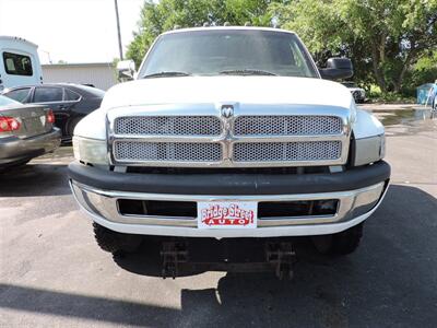 2001 Dodge Ram 2500 SLT   - Photo 3 - Grand Island, NE 68801
