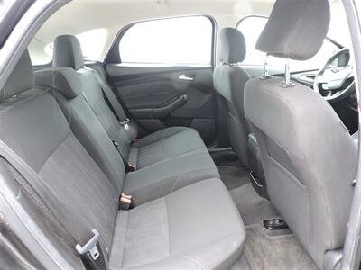 2016 Ford Focus SE   - Photo 11 - Lexington, NE 68850