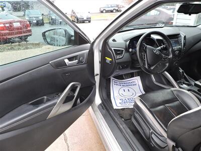 2013 Hyundai VELOSTER Turbo - Photo 12 - Grand Island, NE 68801