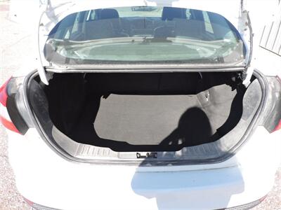 2014 Ford Focus SE - Photo 12 - Kearney, NE 68847