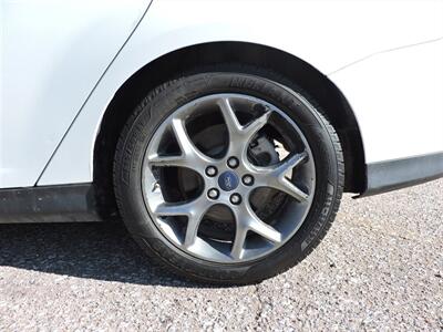 2014 Ford Focus SE - Photo 8 - Kearney, NE 68847