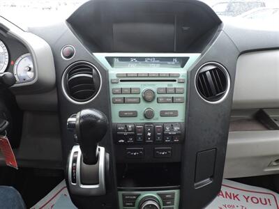 2010 Honda Pilot Touring w/Navi   - Photo 18 - North Platte, NE 69101
