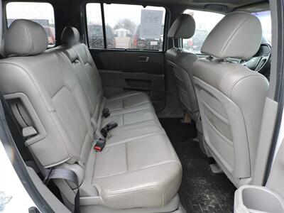 2010 Honda Pilot Touring w/Navi   - Photo 11 - North Platte, NE 69101