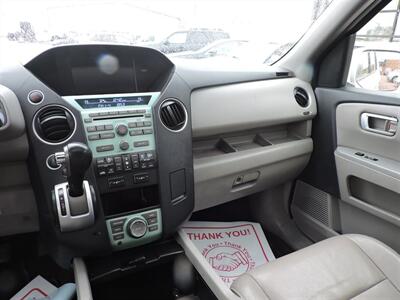 2010 Honda Pilot Touring w/Navi   - Photo 14 - North Platte, NE 69101