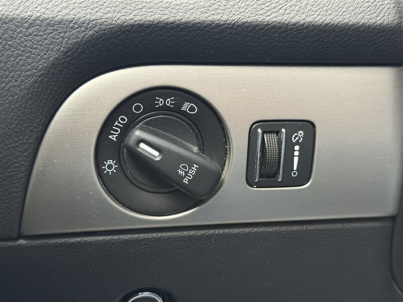 2015 Dodge Durango R/T - Photo 19 - Lexington, NE 68850