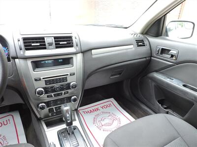 2011 Ford Fusion SE   - Photo 11 - North Platte, NE 69101