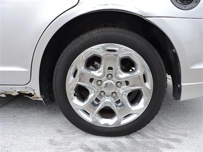 2011 Ford Fusion SE   - Photo 8 - North Platte, NE 69101