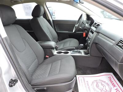 2011 Ford Fusion SE   - Photo 14 - North Platte, NE 69101