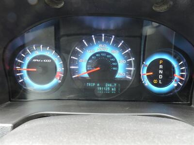 2011 Ford Fusion SE   - Photo 16 - North Platte, NE 69101