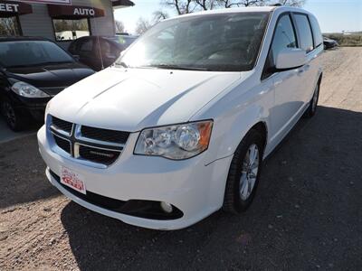 2019 Dodge Grand Caravan SXT   - Photo 2 - Lexington, NE 68850