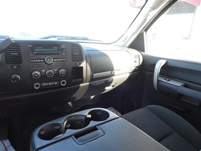2009 Chevrolet Silverado 1500 LT   - Photo 13 - Lexington, NE 68850