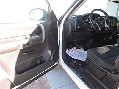 2009 Chevrolet Silverado 1500 LT   - Photo 14 - Lexington, NE 68850