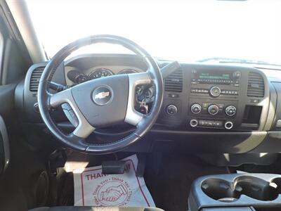 2009 Chevrolet Silverado 1500 LT   - Photo 12 - Lexington, NE 68850