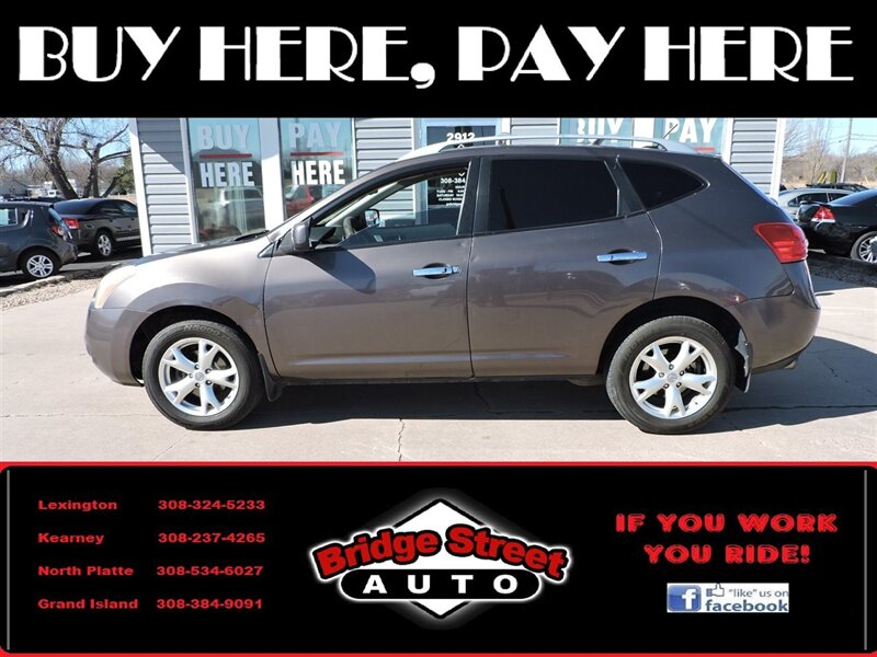 2010 Nissan Rogue S  