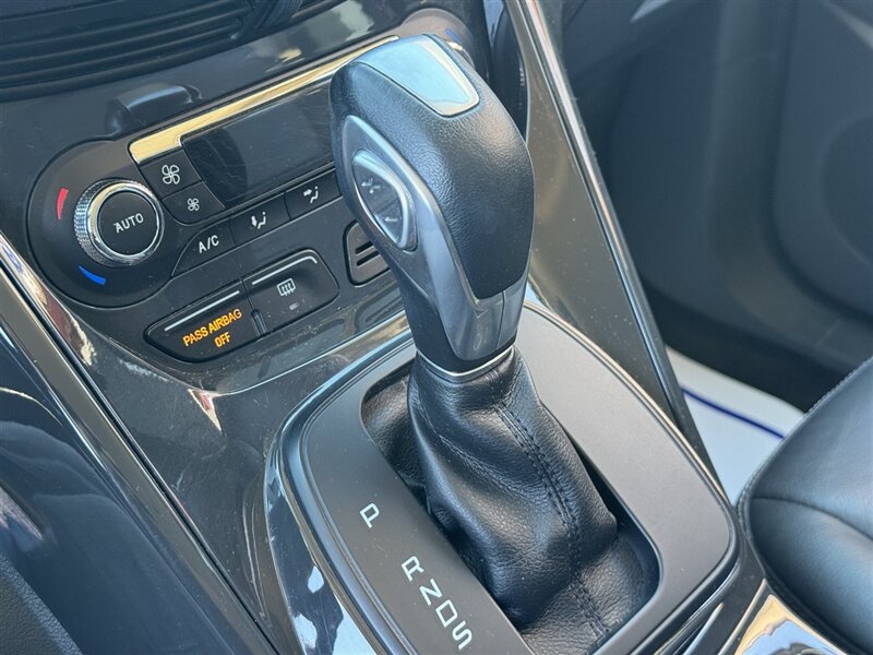 2016 Ford Escape Titanium - Photo 17 - Lexington, NE 68850