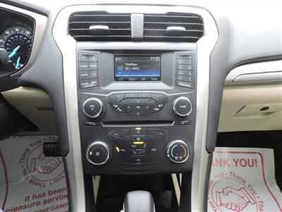 2015 Ford Fusion SE   - Photo 17 - Lexington, NE 68850