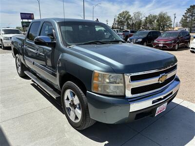 2010 Chevrolet Silverado 1500 LT   - Photo 3 - Lexington, NE 68850