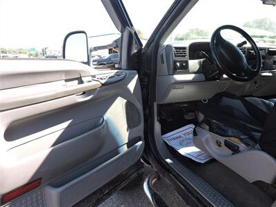 2001 Ford F-350 Lariat   - Photo 14 - North Platte, NE 69101