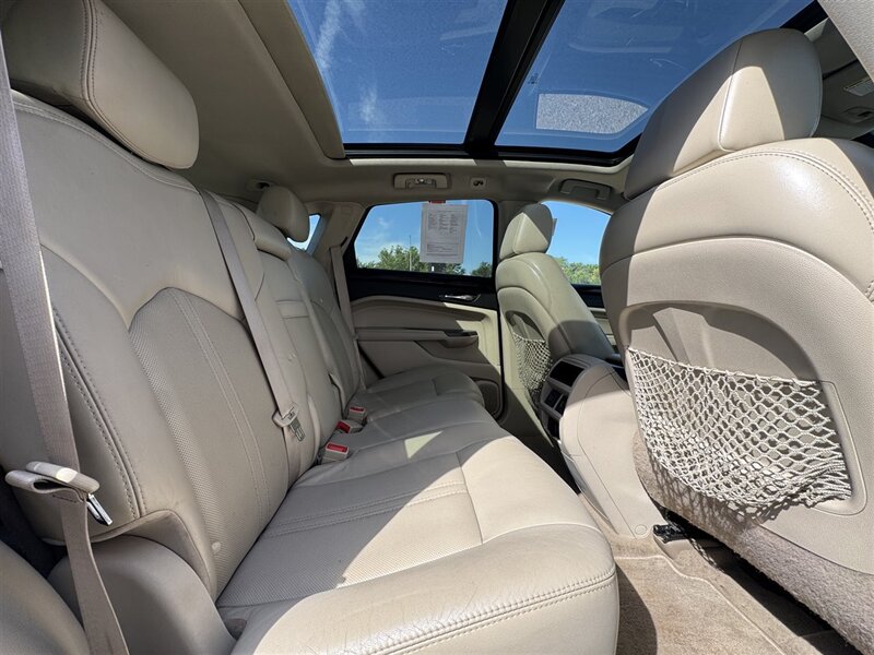 2012 Cadillac SRX Luxury Collection - Photo 9 - Lexington, NE 68850