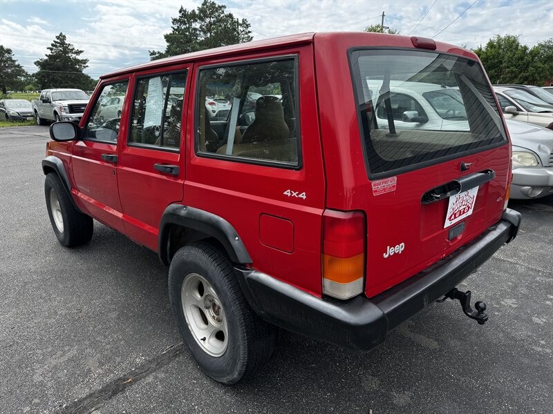 1998 Jeep Cherokee SE - Photo 8 - Grand Island, NE 68801