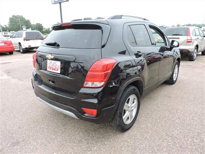 2021 Chevrolet Trax LT   - Photo 5 - North Platte, NE 69101