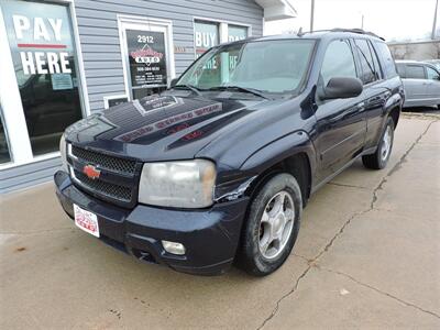 2009 Chevrolet Trailblazer LT1 - Photo 2 - Grand Island, NE 68801