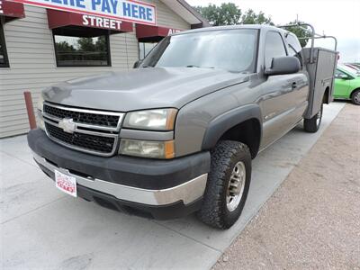 2006 Chevrolet Silverado 2500HD LS   - Photo 2 - Lexington, NE 68850