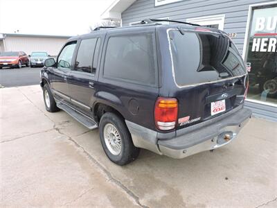 2000 Ford Explorer XLT   - Photo 7 - Grand Island, NE 68801