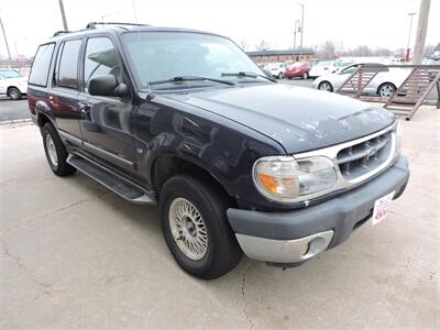 2000 Ford Explorer XLT   - Photo 4 - Grand Island, NE 68801