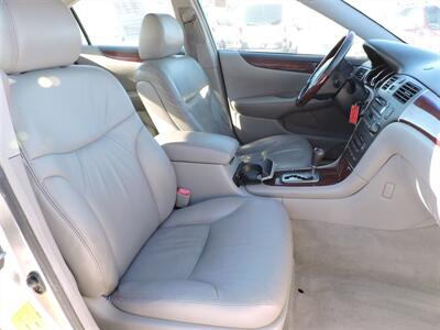 2004 Lexus ES   - Photo 14 - Lexington, NE 68850