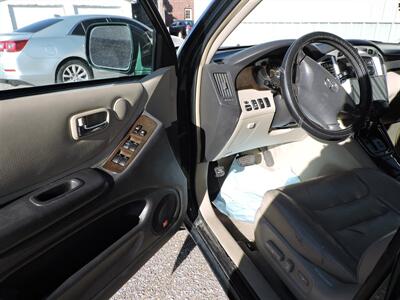 2002 Toyota Highlander - Photo 16 - Kearney, NE 68847