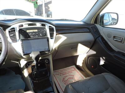 2002 Toyota Highlander - Photo 14 - Kearney, NE 68847