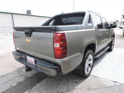 2007 Chevrolet Avalanche LS 1500   - Photo 5 - Kearney, NE 68847