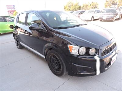 2013 Chevrolet Sonic LS Auto   - Photo 4 - Lexington, NE 68850