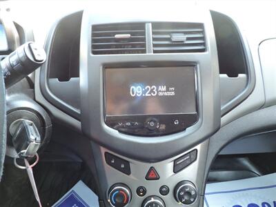 2013 Chevrolet Sonic LS Auto   - Photo 17 - Lexington, NE 68850