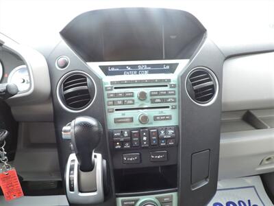 2009 Honda Pilot Touring w/Navi w/DVD   - Photo 21 - Lexington, NE 68850