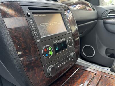 2012 GMC Yukon Denali   - Photo 17 - Lexington, NE 68850