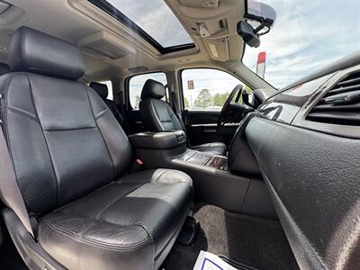 2012 GMC Yukon Denali   - Photo 12 - Lexington, NE 68850