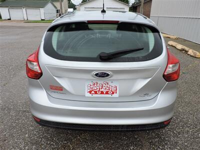 2014 Ford Focus SE   - Photo 6 - Lexington, NE 68850