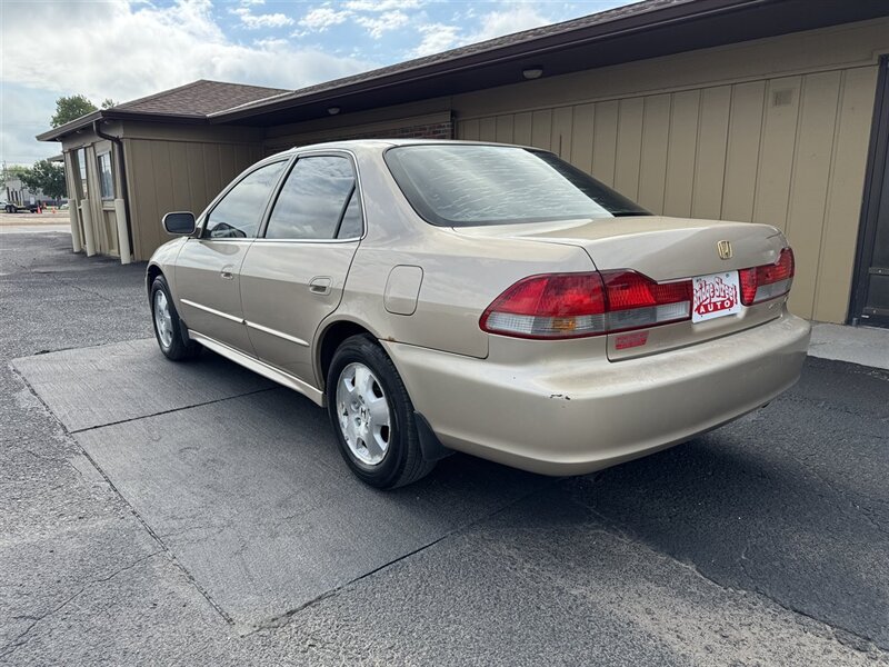 2002 Honda Accord EX V-6 - Photo 8 - Kearney, NE 68847