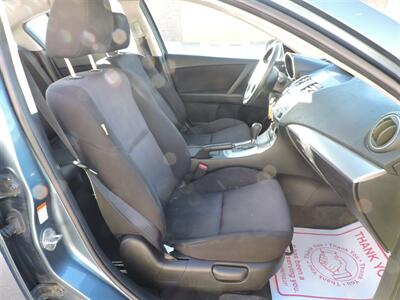 2010 Mazda Mazda3 i SV - Photo 10 - Kearney, NE 68847