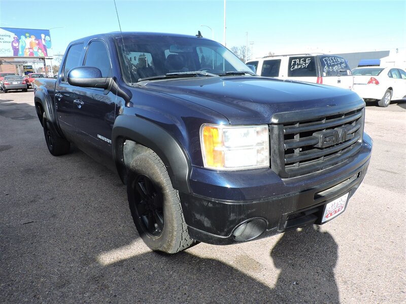 2011 Gmc Sierra 1500 SLT photo 3