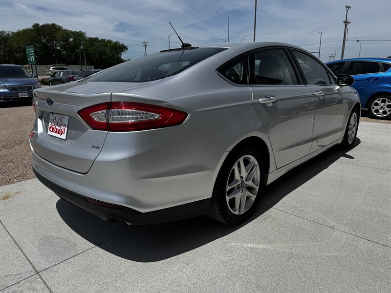 2016 Ford Fusion SE - Photo 6 - Lexington, NE 68850