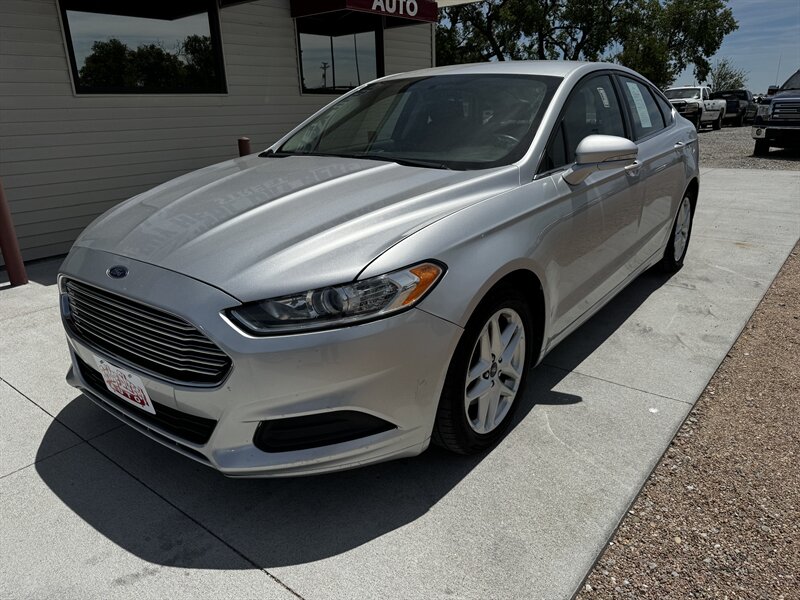 2016 Ford Fusion SE - Photo 5 - Lexington, NE 68850